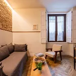 Gravina 56 *
