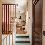 Gravina 56 *